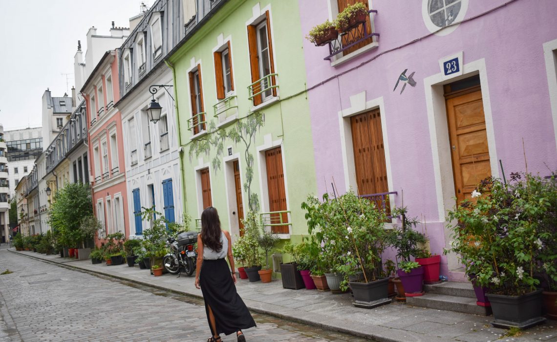 Conheça a Rue Crémieux, a mais colorida de Paris