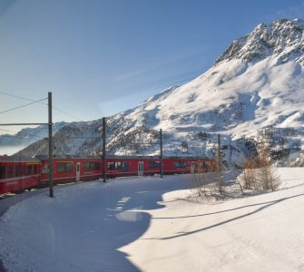 Bernina Express - Trem panorâmico de St. Moritz a Tirano