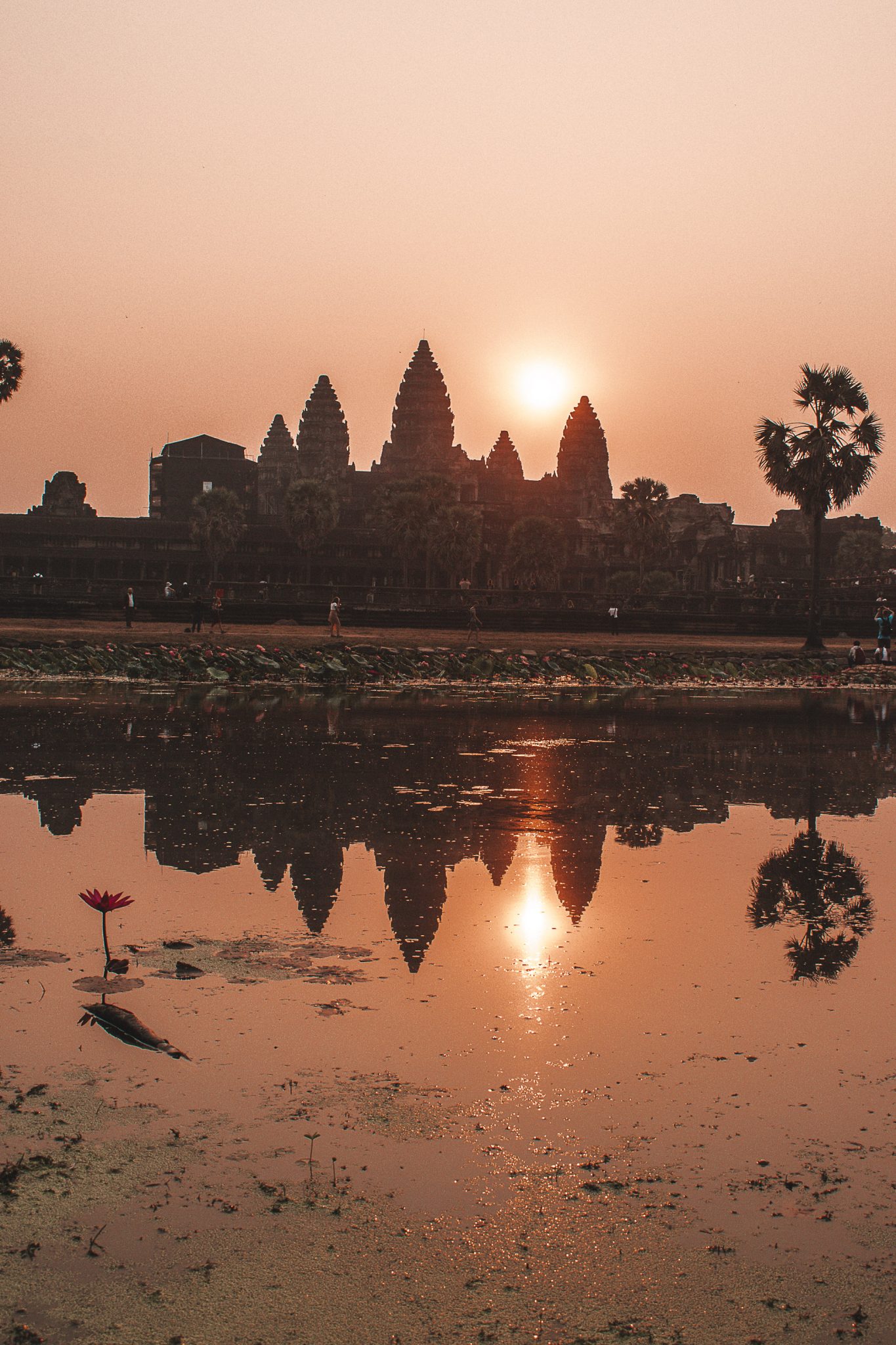 Nascer do sol em Angkor Wat